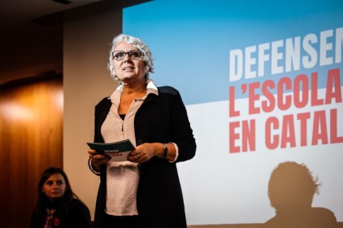 *PRESENTADORA ACTES